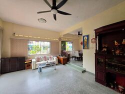 Jalan Paras (D14), Terrace #617007841